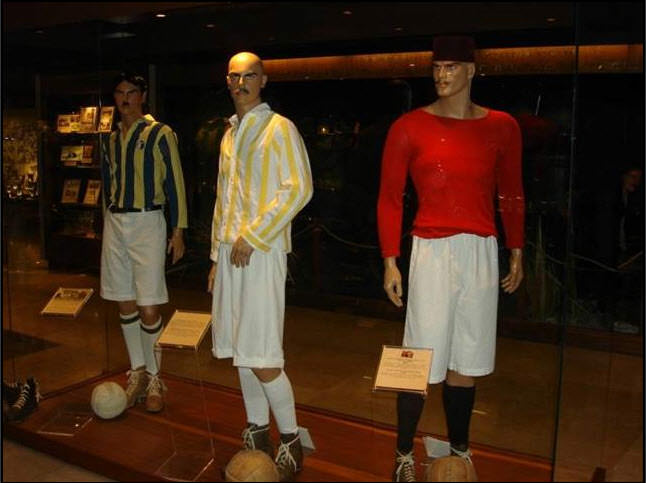 Geçmişten Günümüze Fenerbahçe Formaları