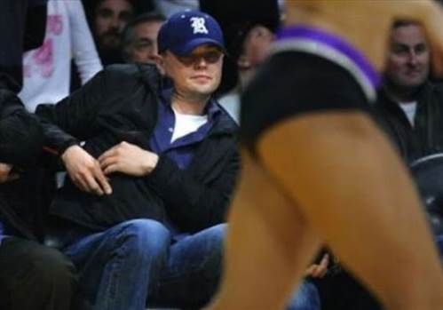 Ünlüler ve ponpon kızlar