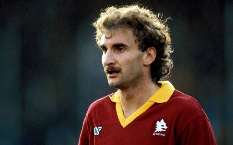 Futbol tarihinin en iyi santraforları