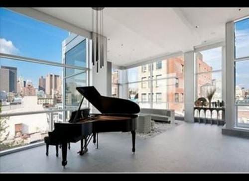 Yıldız futbolcuların dudak uçuklatan evleri