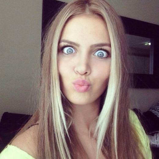 Müge Üzel resimleri