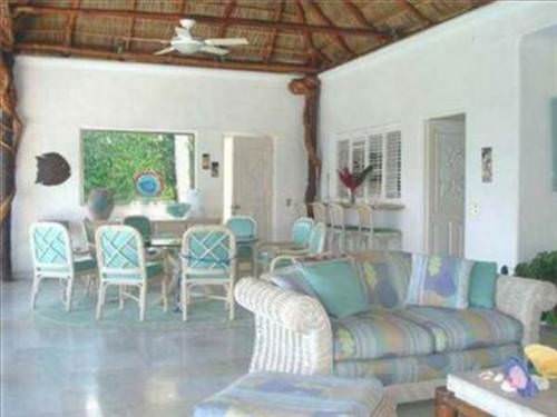 Yıldız futbolcuların dudak uçuklatan evleri