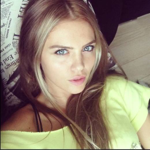 Müge Üzel resimleri