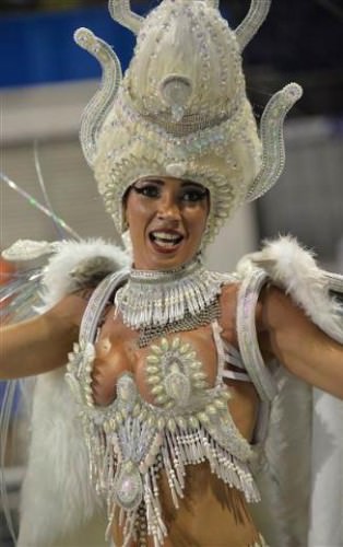 En renkli karnaval başladı