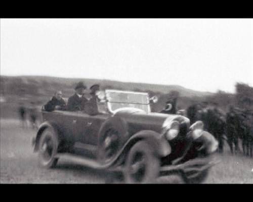 Atatürk'ün hiç bilinmeyen 300 fotoğrafı