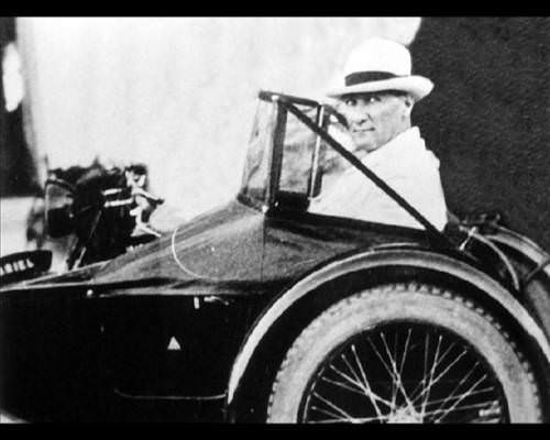 Atatürk'ün hiç bilinmeyen 300 fotoğrafı