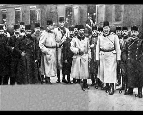 Atatürk'ün hiç bilinmeyen 300 fotoğrafı