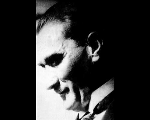 Atatürk'ün hiç bilinmeyen 300 fotoğrafı