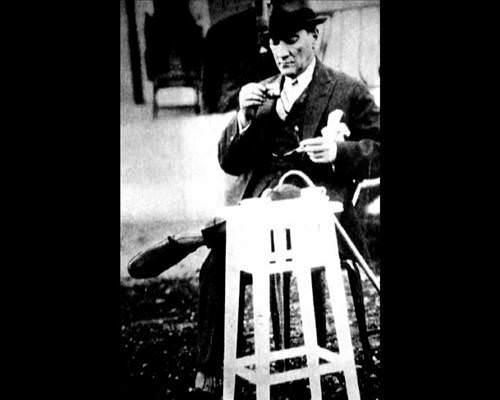 Atatürk'ün hiç bilinmeyen 300 fotoğrafı