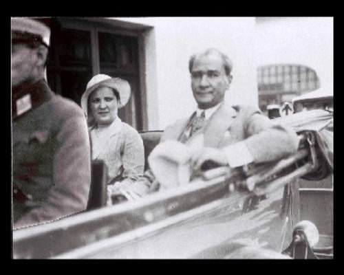 Atatürk'ün hiç bilinmeyen 300 fotoğrafı