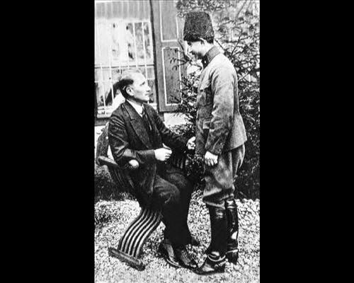 Atatürk'ün hiç bilinmeyen 300 fotoğrafı