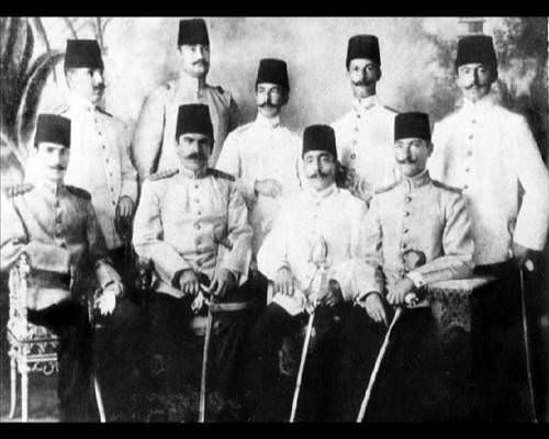 Atatürk'ün hiç bilinmeyen 300 fotoğrafı