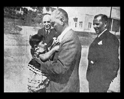 Atatürk'ün hiç bilinmeyen 300 fotoğrafı