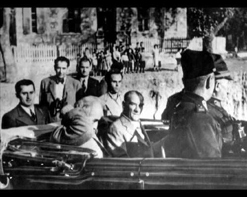 Atatürk'ün hiç bilinmeyen 300 fotoğrafı