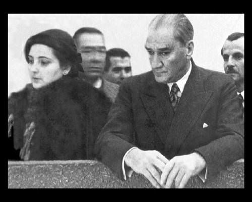 Atatürk'ün hiç bilinmeyen 300 fotoğrafı