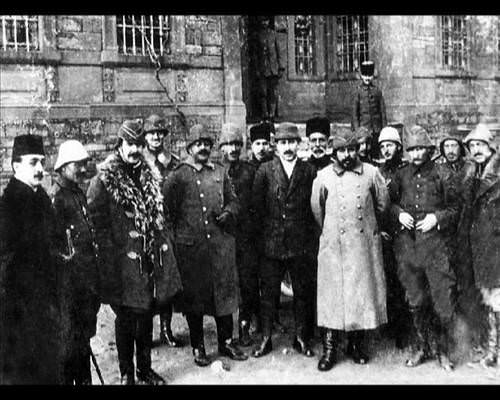 Atatürk'ün hiç bilinmeyen 300 fotoğrafı