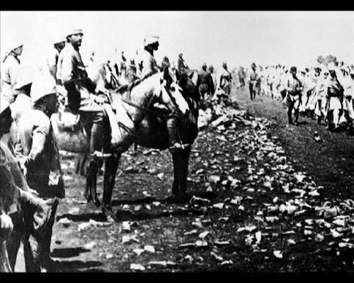 Atatürk'ün hiç bilinmeyen 300 fotoğrafı