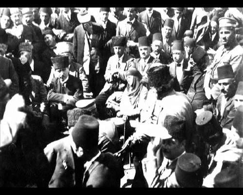 Atatürk'ün hiç bilinmeyen 300 fotoğrafı