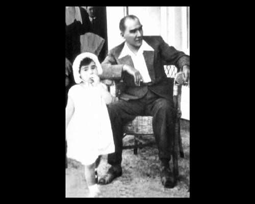 Atatürk'ün hiç bilinmeyen 300 fotoğrafı