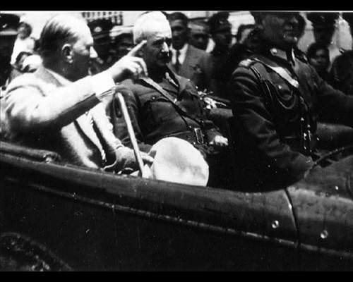 Atatürk'ün hiç bilinmeyen 300 fotoğrafı