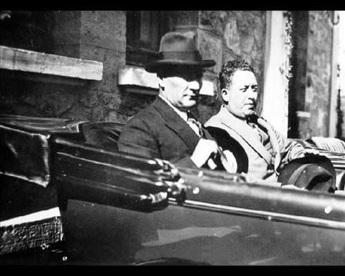 Atatürk'ün hiç bilinmeyen 300 fotoğrafı