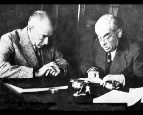 Atatürk'ün hiç bilinmeyen 300 fotoğrafı