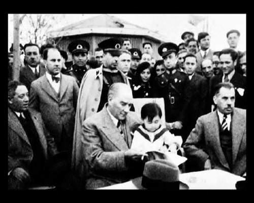 Atatürk'ün hiç bilinmeyen 300 fotoğrafı