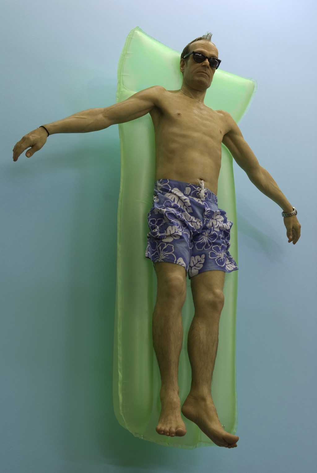 Ron Mueck'in inanılmaz heykel sanatı