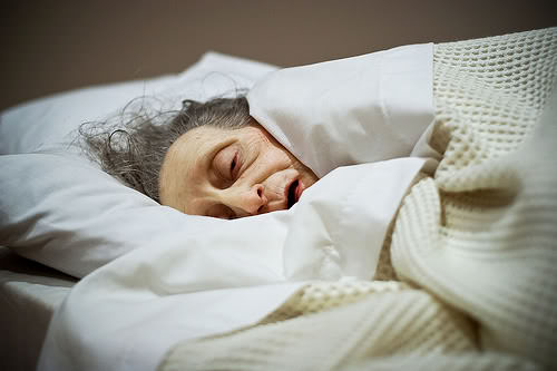 Ron Mueck'in inanılmaz heykel sanatı