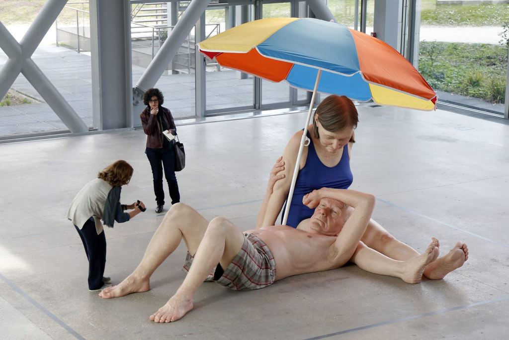 Ron Mueck'in inanılmaz heykel sanatı
