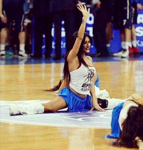 Fanatik Fenerbahçeli ve Efes Kızı