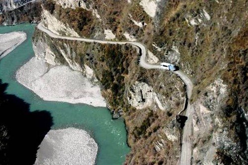 Dünyanın en tehlikeli 10 yolu