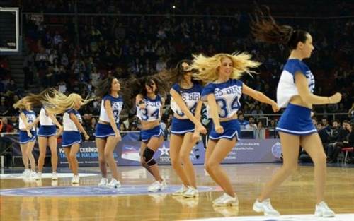 Fanatik Fenerbahçeli ve Efes Kızı