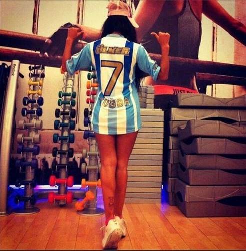 Fanatik Fenerbahçeli ve Efes Kızı