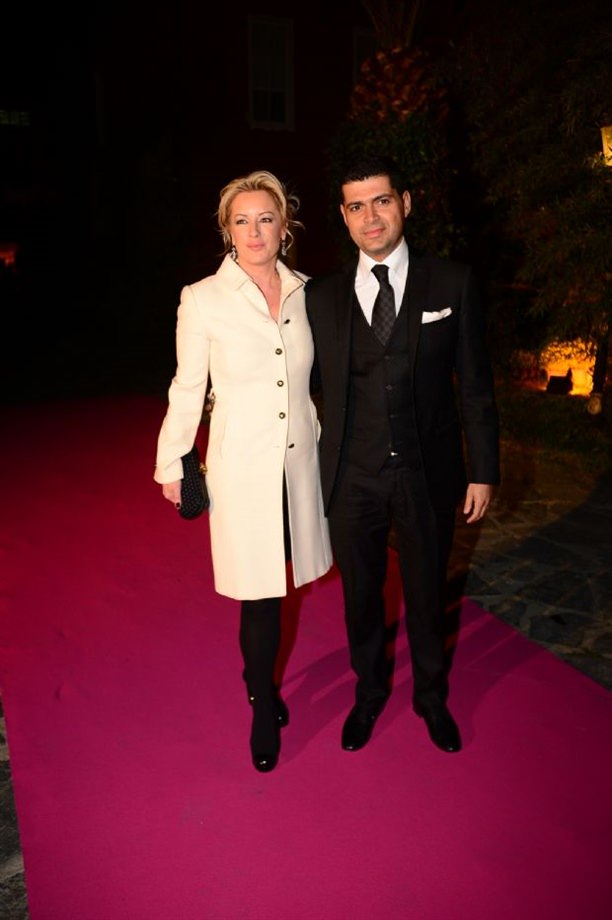 Ünlüler Adriana'nın partisine akın etti!