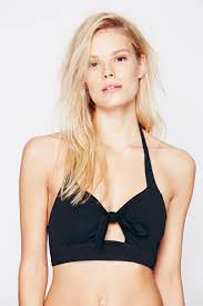 Alena Blohm'dan seksi pozlar!