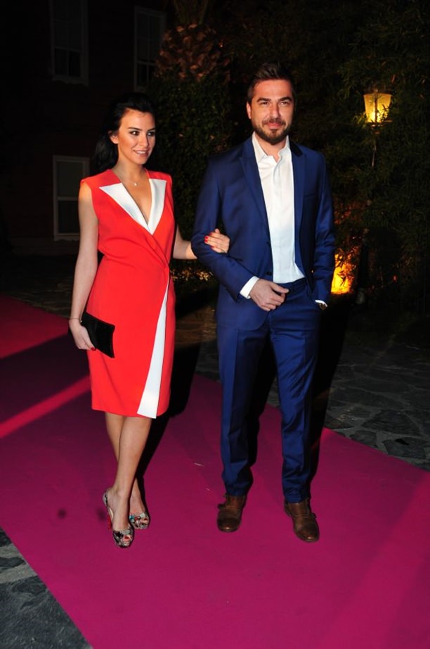 Ünlüler Adriana'nın partisine akın etti!