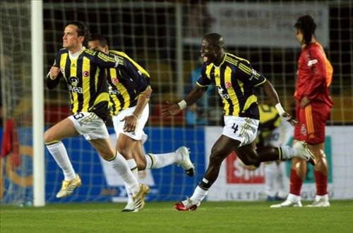 Galatasaray-Fenerbahçe derbisinin en unutulmaz anları