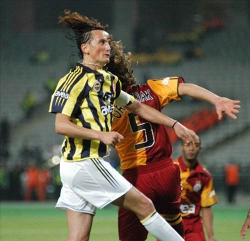 Galatasaray-Fenerbahçe derbisinin en unutulmaz anları