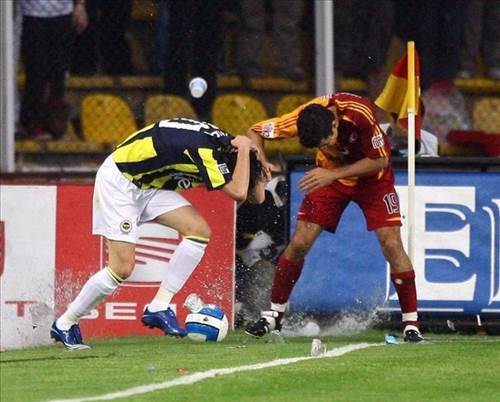 Galatasaray-Fenerbahçe derbisinin en unutulmaz anları