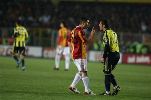Galatasaray-Fenerbahçe derbisinin en unutulmaz anları