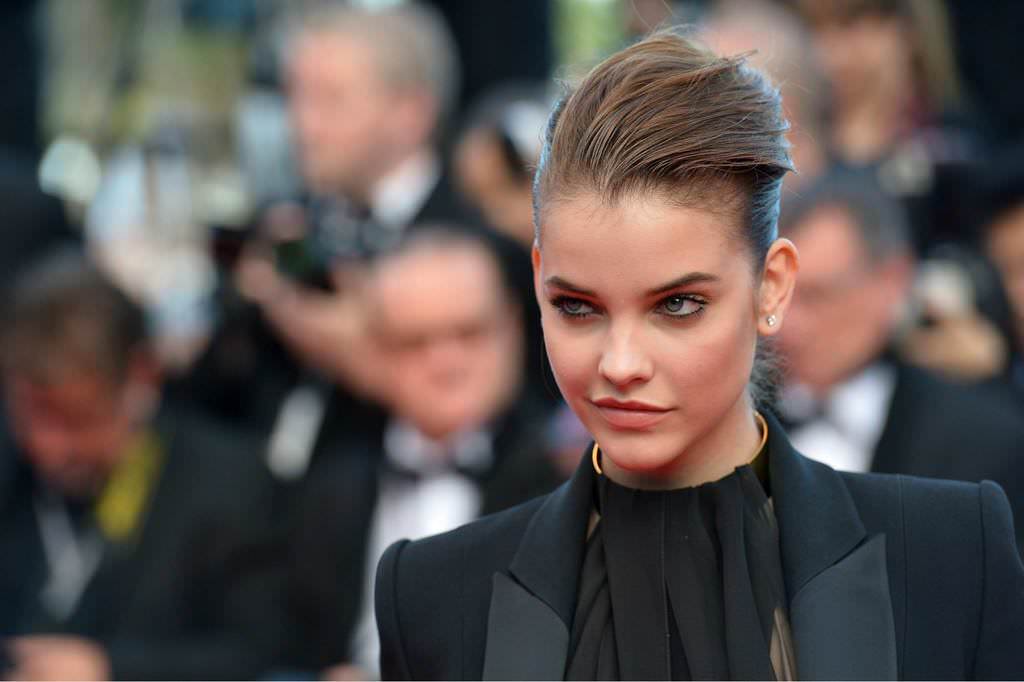 Barbara Palvin adım adım zirveye çıkıyor