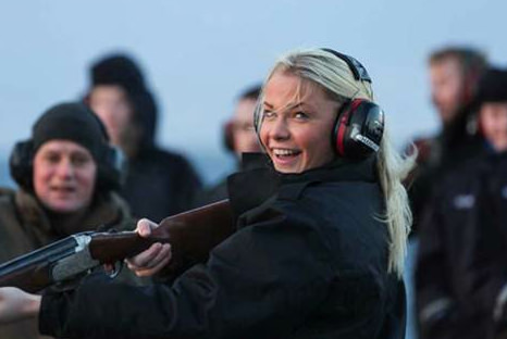 Kadınlarla erkekler aynı koğuşta