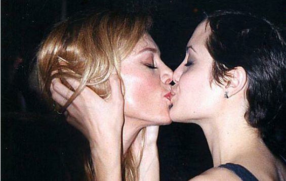 Angelina Jolie'nin bilinmeyenleri