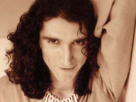 Genç yaşta hayatını kaybeden ünlüler