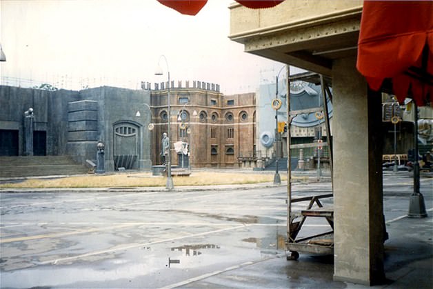 Terk edilmiş film setleri