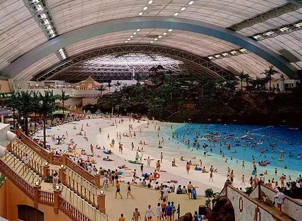 Dünyanın en büyük yapay plajı