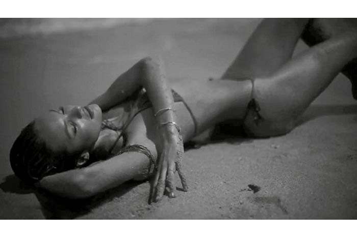 Candice Swanepoel çekici kareler!