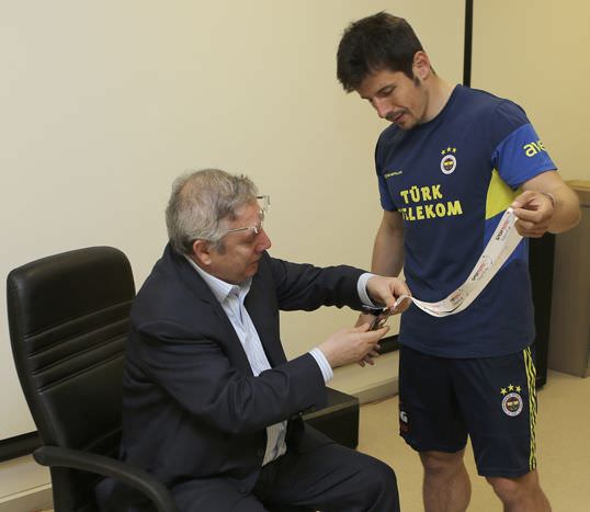 Aziz Yıldırım böyle veda etti