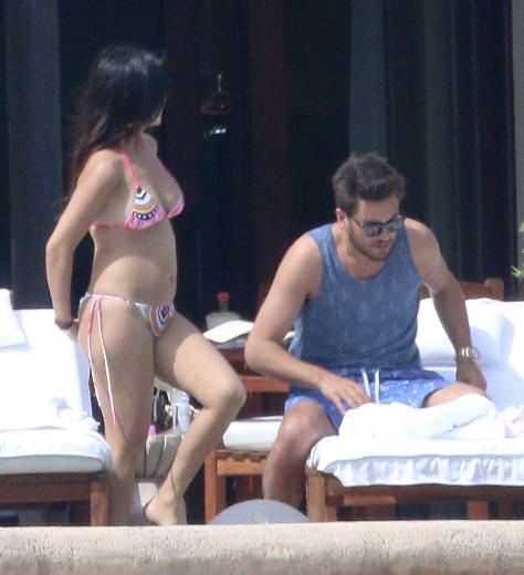 Kourtney Kardashian Paskalya tatilinde